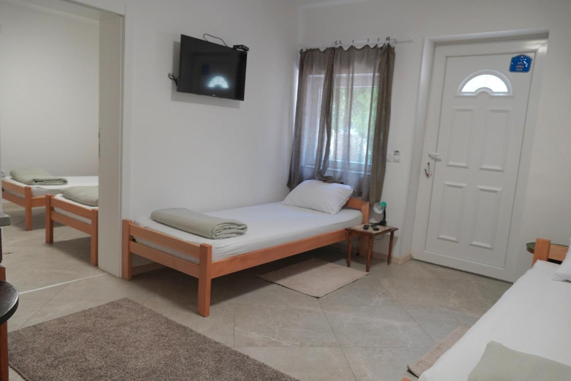 Ferienwohnung Sobe Ava Palić Zimmer foto